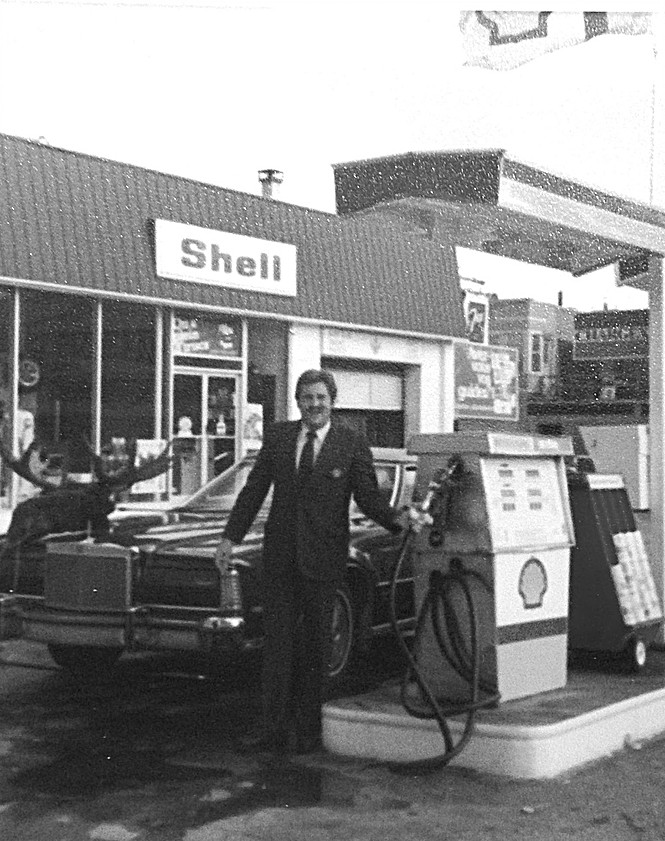Historic Shell station